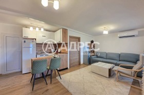 Продава  Къща, град София
