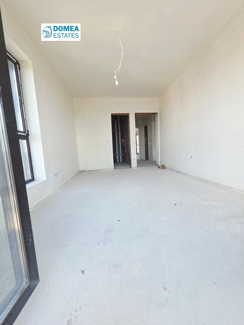 Na prodej  2 ložnice Sofia , Krasno selo , 150 m2 | 28125553 - obraz [4]