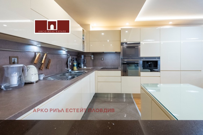 Продаја  3 спаваће собе Пловдив , Каршијака , 170 м2 | 29414939