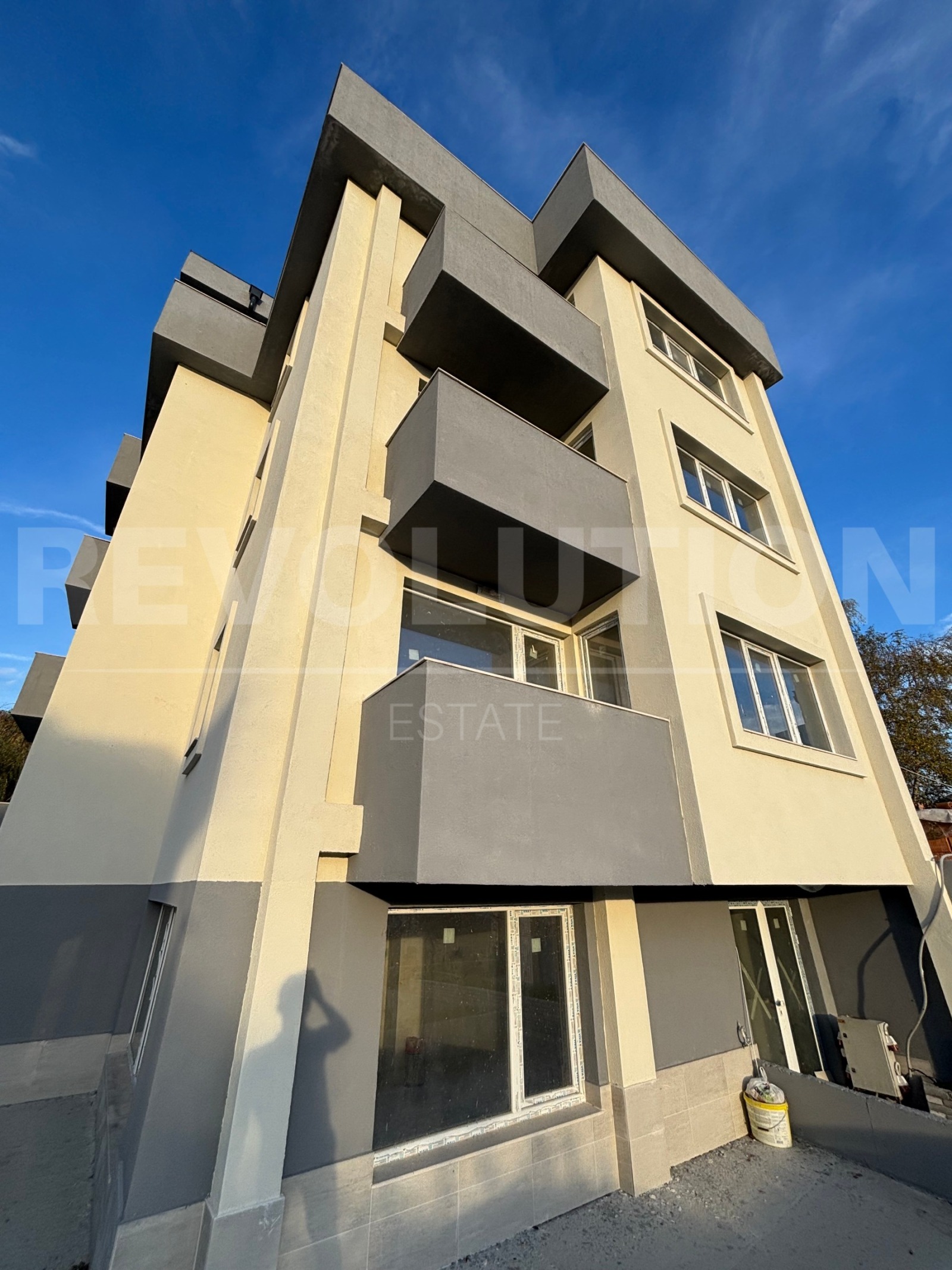 Продава 2-СТАЕН, гр. Варна, Възраждане 2, снимка 2 - Апартаменти - 52551262