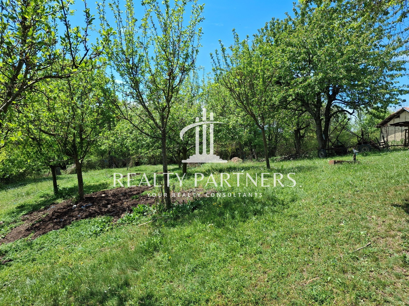 Продава КЪЩА, с. Горна Врабча, област Перник, снимка 15 - Къщи - 55436657