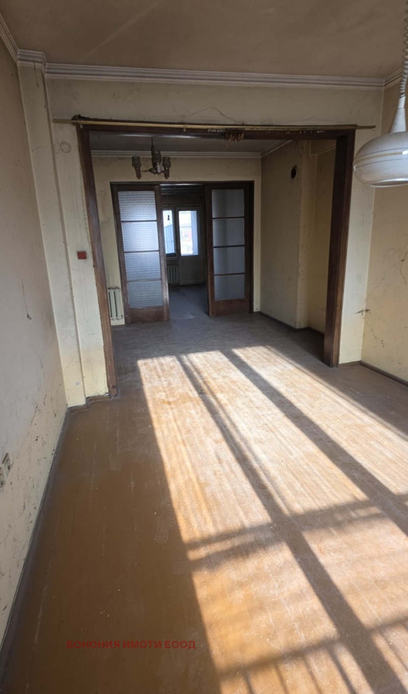 Продава 3-СТАЕН в град София, Център - 80 кв.м / 400 000 € » 782 332.00 лв., БОНОНИЯ ИМОТИ ЕООД