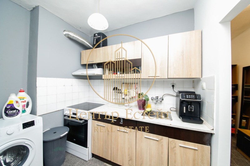 Продава 2-СТАЕН, гр. Плевен, Идеален център, снимка 6 - Апартаменти - 53498209