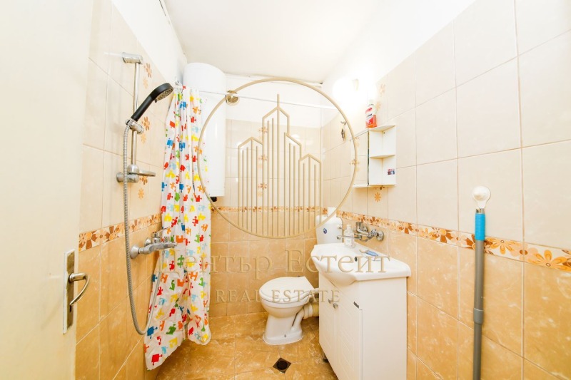 Продава 2-СТАЕН, гр. Плевен, Идеален център, снимка 5 - Апартаменти - 53498209