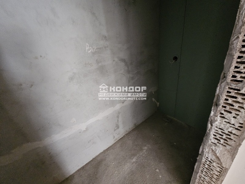 For Sale  2 bedroom Plovdiv , Vastanicheski , 106 sq.m | 32964653 - image [8]