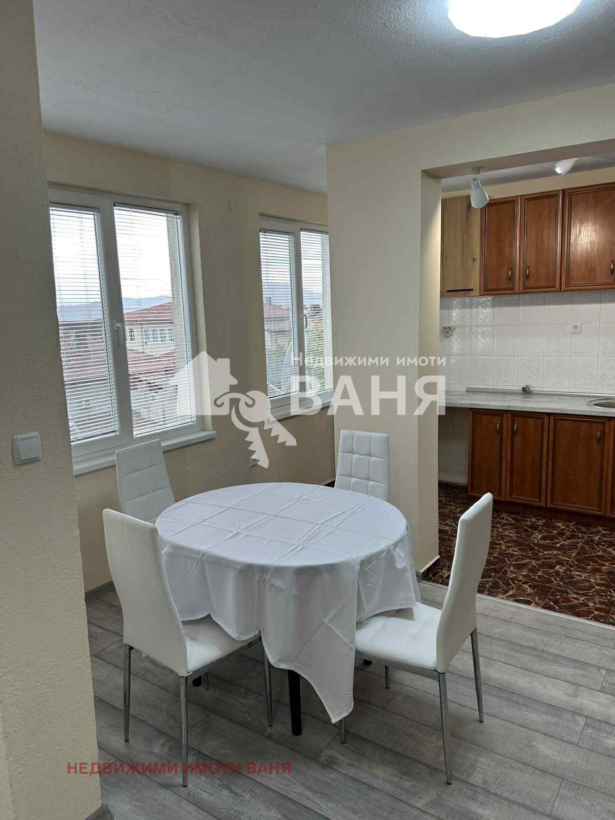 Продава 2-СТАЕН, гр. Карлово, област Пловдив, снимка 2 - Апартаменти - 52001020