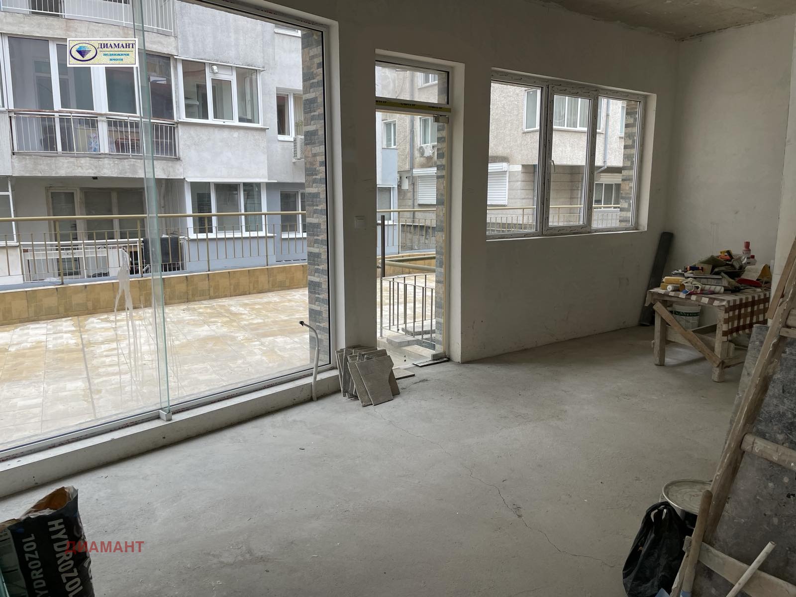 Продава МАГАЗИН, гр. Русе, Център, снимка 6 - Магазини - 53640647