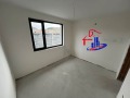 Продава КЪЩА, област Шумен, с. Драгоево • 108000 € / 211229.64 лв. • 61543029 6