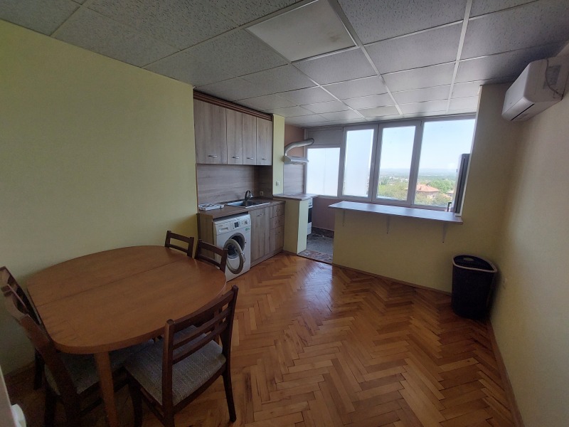 Продава 3-СТАЕН в област Велико Търново, гр. Горна Оряховица - 73 кв.м / 80 000 € » 156 466.40 лв., ЯВЛЕНА-ОФИС ВЕЛИКО ТЪРНОВО