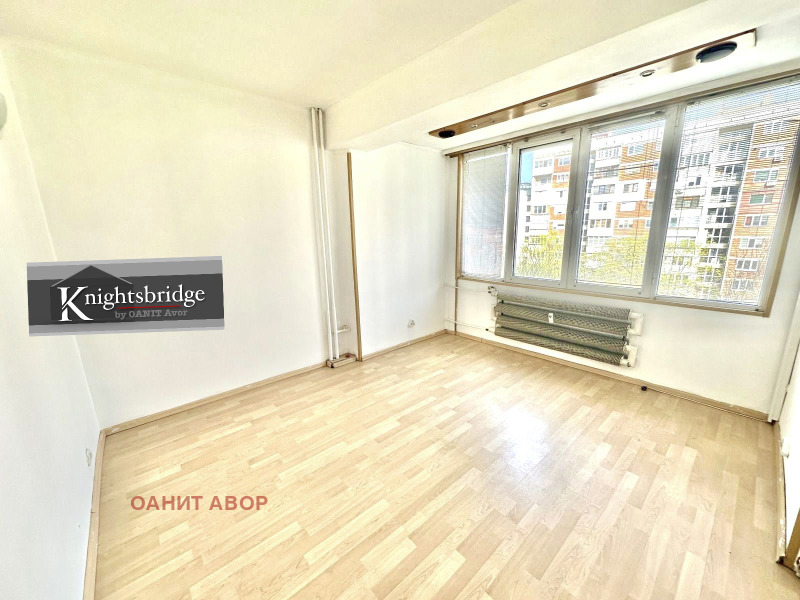 Продава  2-стаен град София , Разсадника , 46 кв.м | 93946367