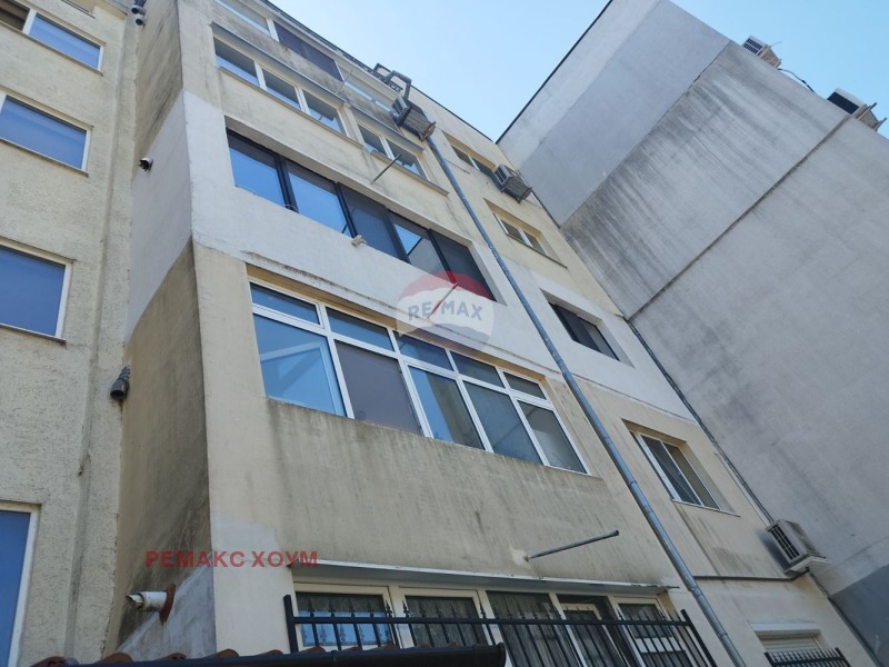 Na sprzedaż  1 sypialnia Warna , Wazrażdane 4 , 86 mkw | 70651715