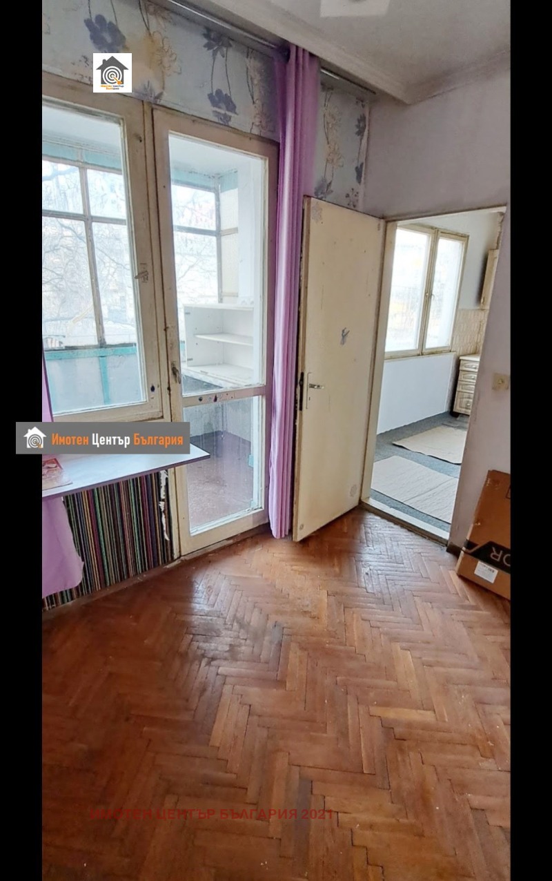 Продава  3-стаен град Плевен , Дружба 2 , 115 кв.м | 38739828 - изображение [4]