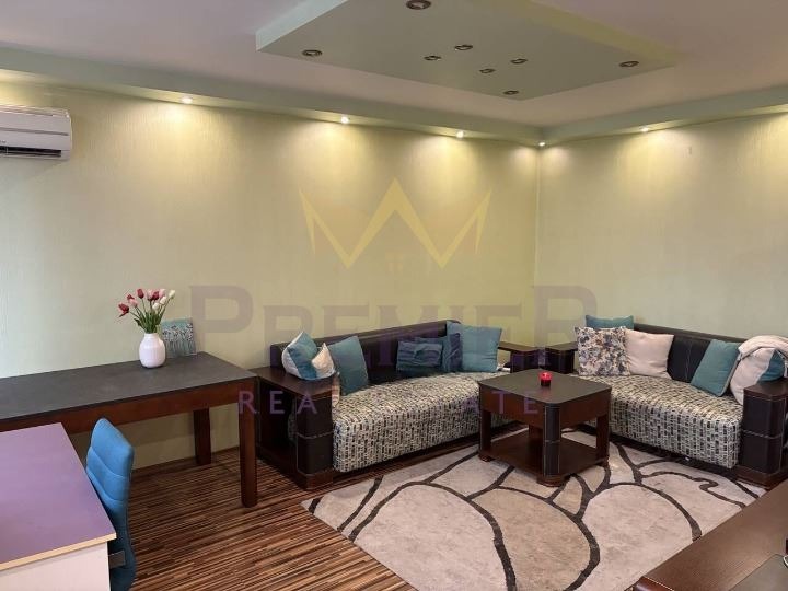 Продава 3-СТАЕН, гр. Бургас, Изгрев, снимка 5 - Апартаменти - 54131051