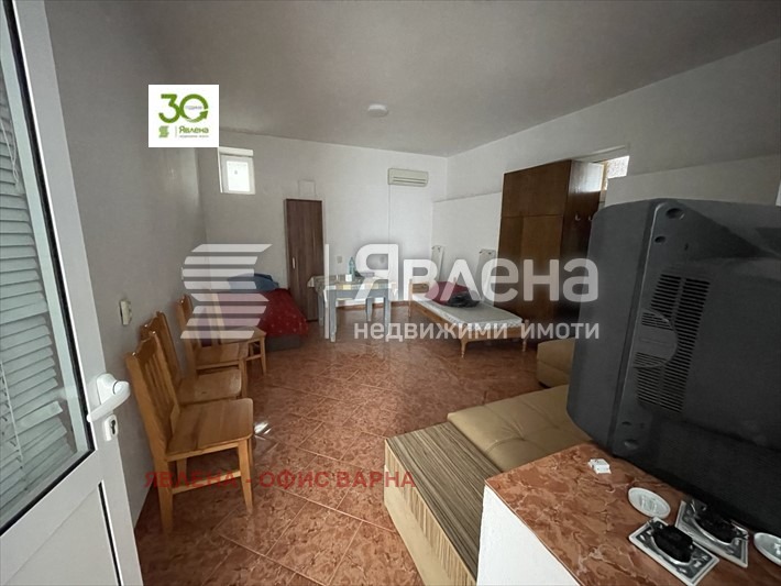 Продава КЪЩА, гр. Каварна, област Добрич, снимка 8 - Къщи - 49134341