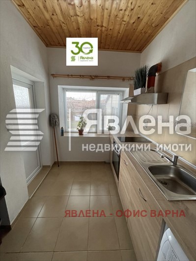 Продава КЪЩА, гр. Каварна, област Добрич, снимка 2 - Къщи - 49134341