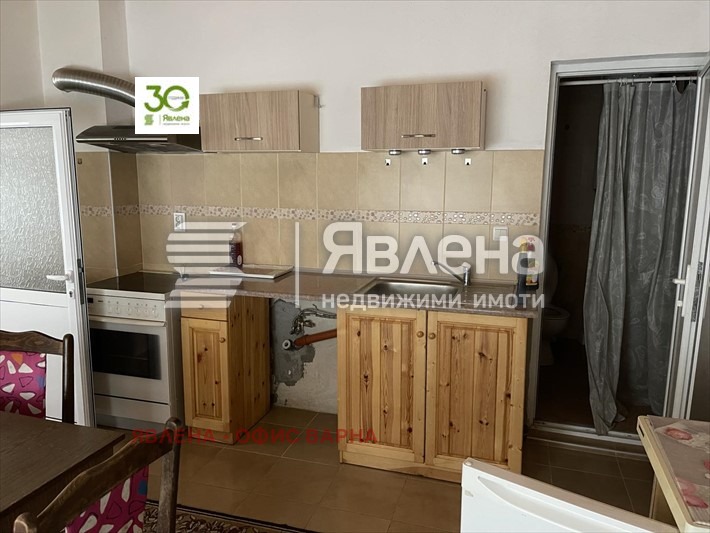 Продава КЪЩА, гр. Каварна, област Добрич, снимка 3 - Къщи - 49134341