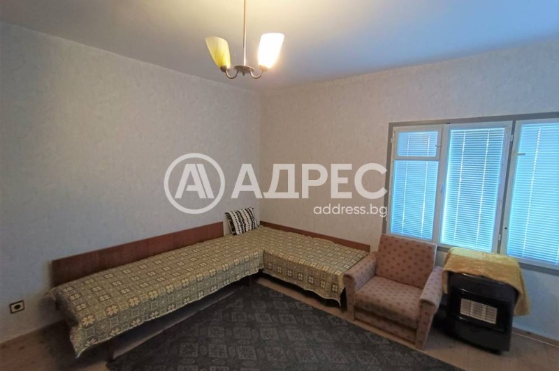 Продава КЪЩА, гр. Разград, Център, снимка 3 - Къщи - 49554271