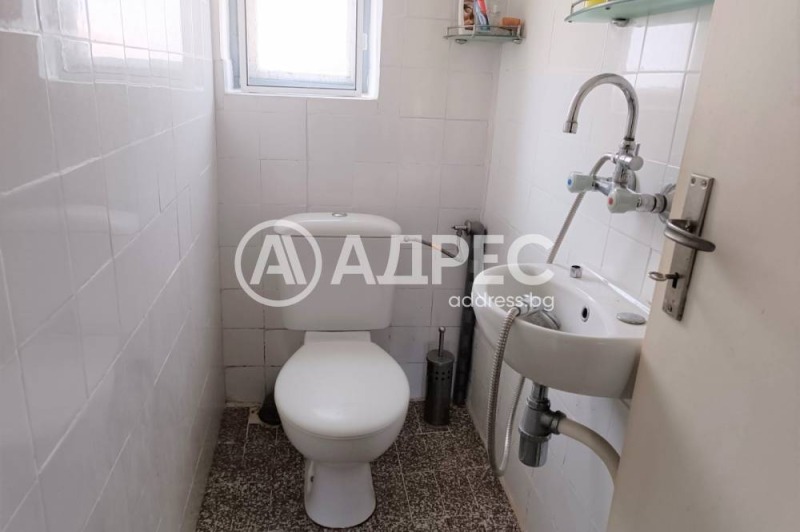 Продава КЪЩА, гр. Разград, Център, снимка 9 - Къщи - 49554271