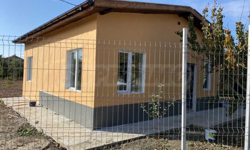 Продава КЪЩА, с. Слана бара, област Видин, снимка 3 - Къщи - 52133988