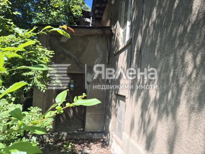 Продава КЪЩА, гр. Перник, Център, снимка 4 - Къщи - 55546654