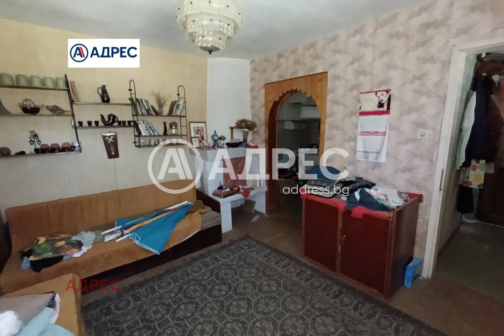 Продава КЪЩА, гр. Варна, м-т Боровец - север, снимка 2 - Къщи - 54135909