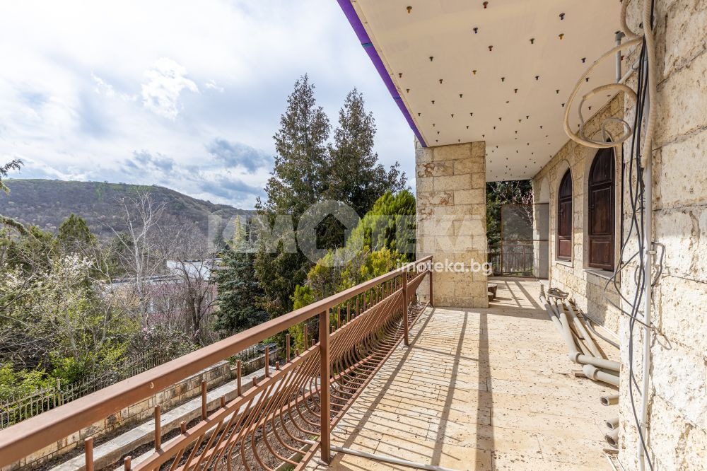 Продава КЪЩА, гр. Каварна, област Добрич, снимка 16 - Къщи - 54269155