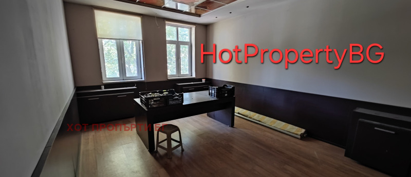 Продава МНОГОСТАЕН в град Варна, Център - 224 кв.м / 525 000 € » 1 026 810.75 лв., ХОТ ПРОПЪРТИ БГ