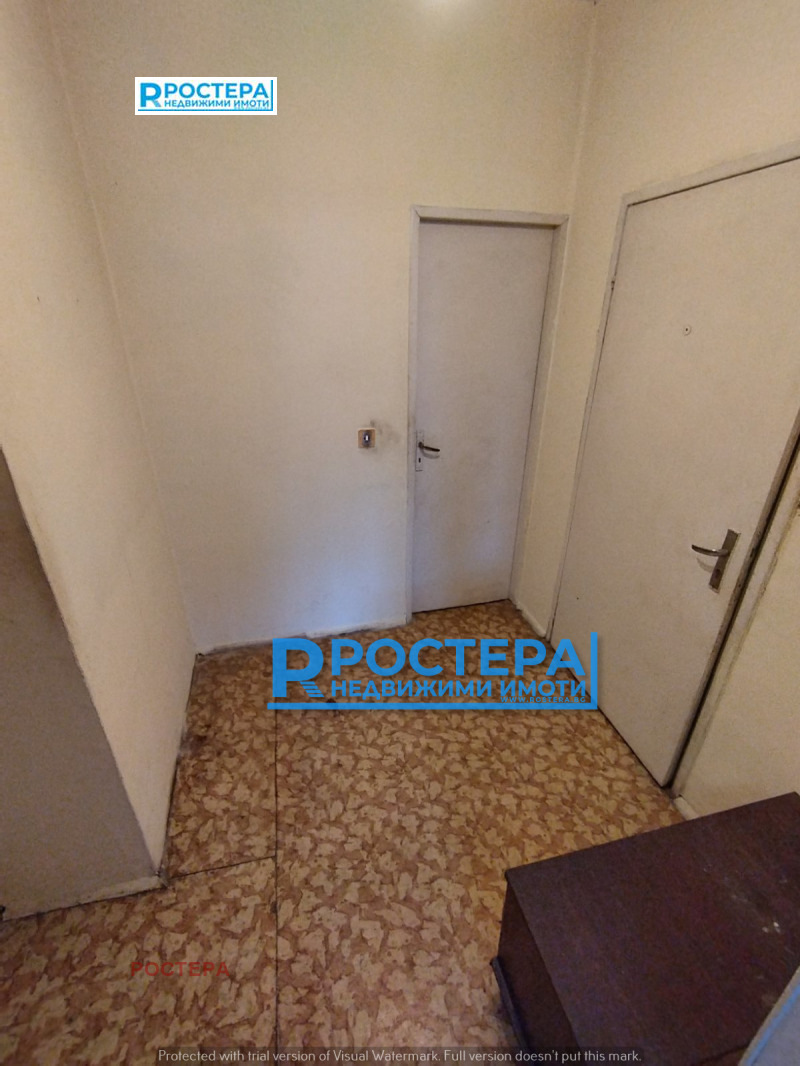 Продава 2-СТАЕН, гр. Търговище, Запад 3, снимка 14 - Апартаменти - 52425662