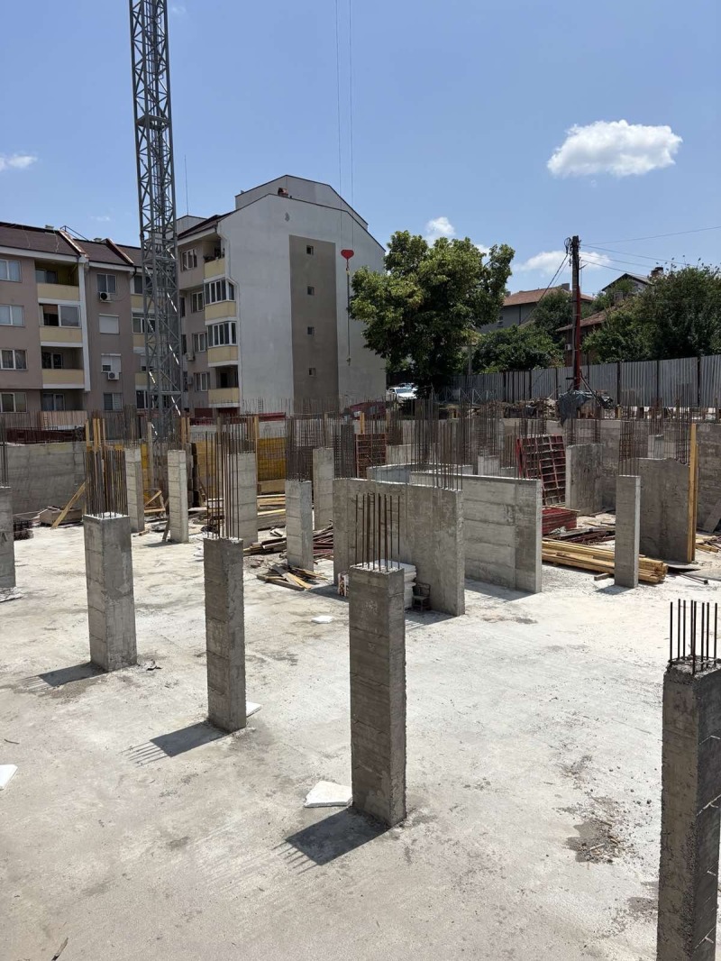 Продава  3-стаен град Хасково , Македонски , 95 кв.м | 98823977 - изображение [3]