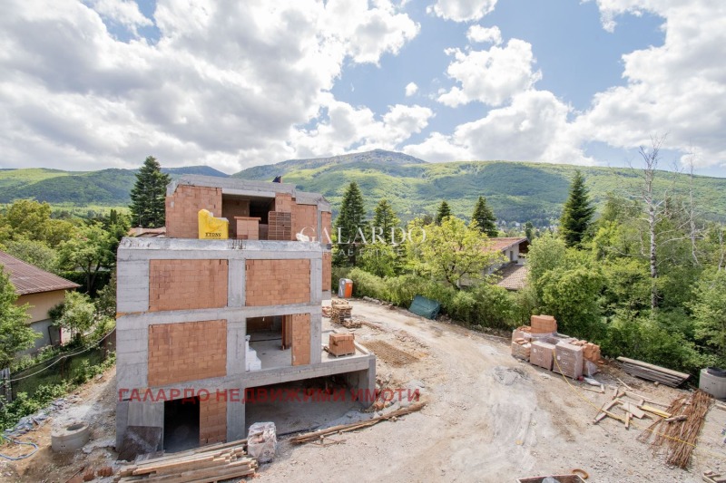 Продава  Къща град София , Драгалевци , 304 кв.м | 98627735