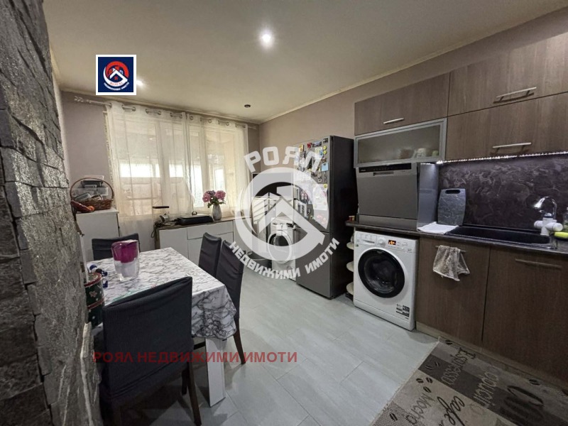 Продава КЪЩА, гр. Съединение, област Пловдив, снимка 9 - Къщи - 52692059