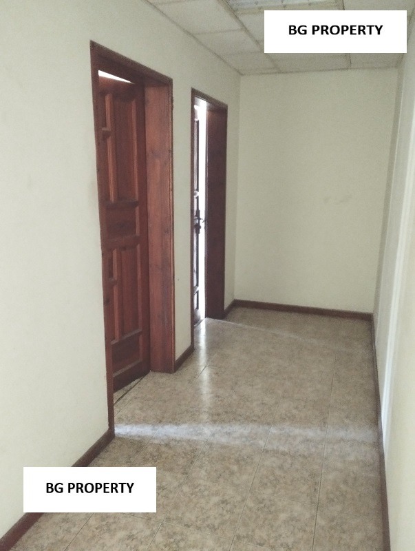 Продаја  Складиште Софија , Центар , 13000 м2 | 59161843 - слика [10]