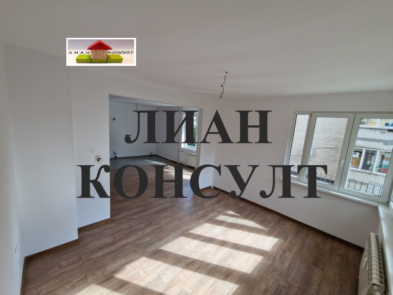 Продава 3-СТАЕН в град София, Лозенец - 103 кв.м / 440 000 € » 860 565.20 лв., ЛИАН КОНСУЛТ ООД