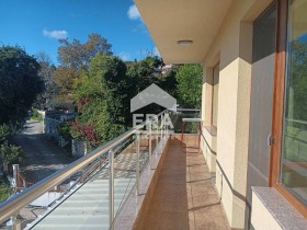 2 bedroom m-t Alen mak, Varna 5