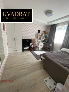 2 slaapkamers Briz, Varna 10