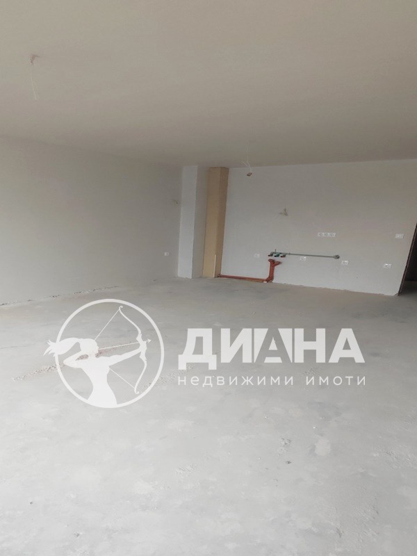 Продава 2-СТАЕН, гр. Пловдив, Остромила, снимка 2 - Aпартаменти - 48237261