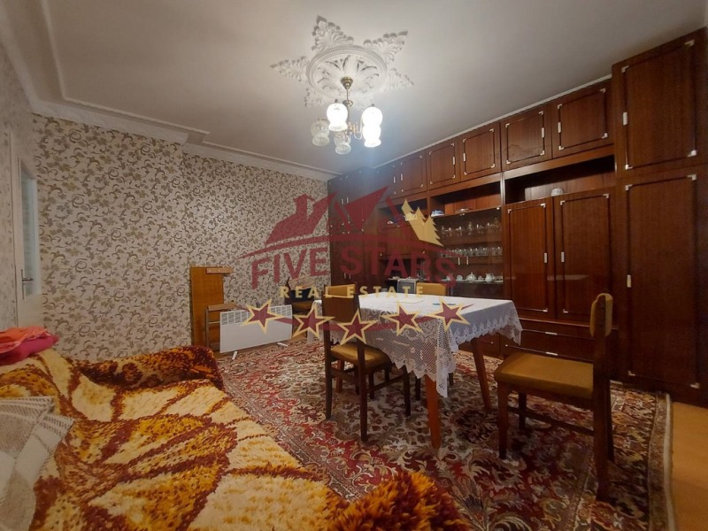 Продается  3 спальни Добрич , Строител , 130 кв.м | 96266412 - изображение [3]