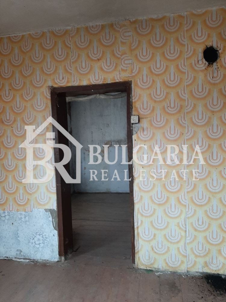 Продава КЪЩА, с. Горни Окол, област София област, снимка 9 - Къщи - 52718727