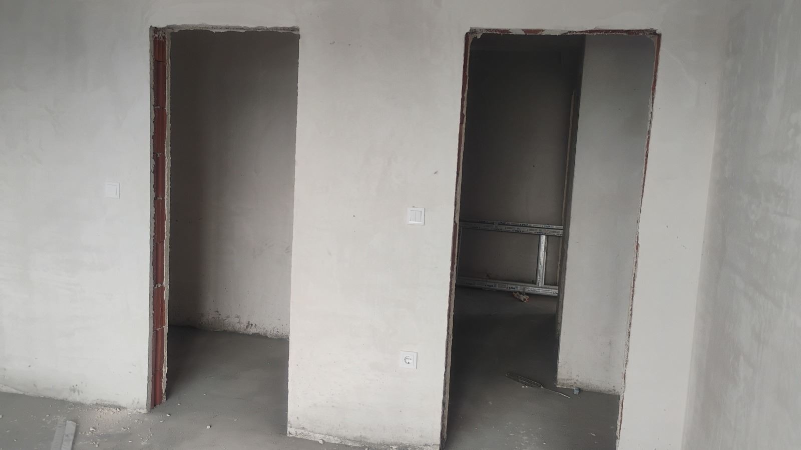 Продава 3-СТАЕН, гр. Пловдив, Остромила, снимка 3 - Апартаменти - 56412391