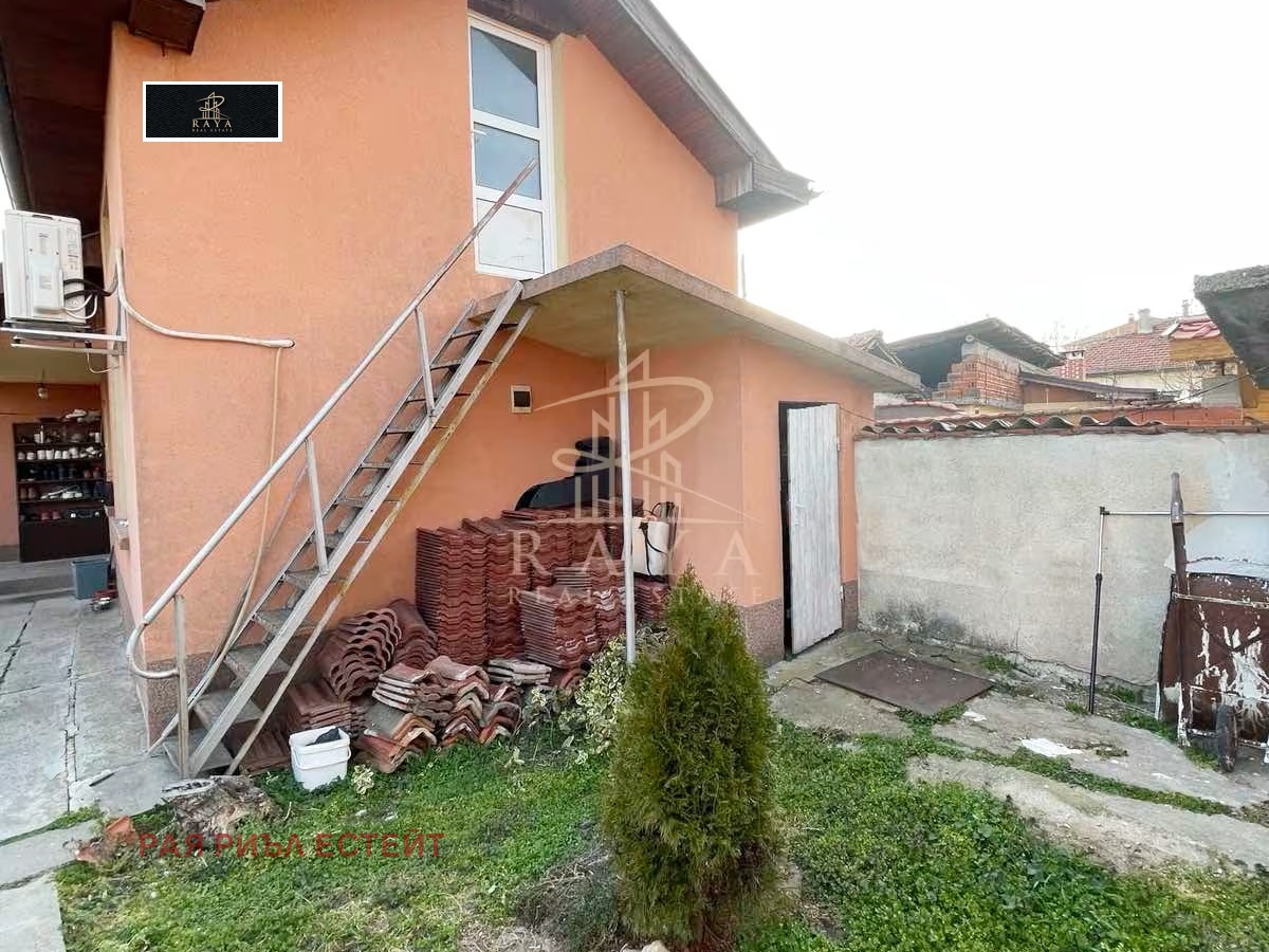 Продава КЪЩА, с. Градина, област Пловдив