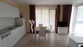 Продажба на тристайни апартаменти в област Варна - изображение 2 