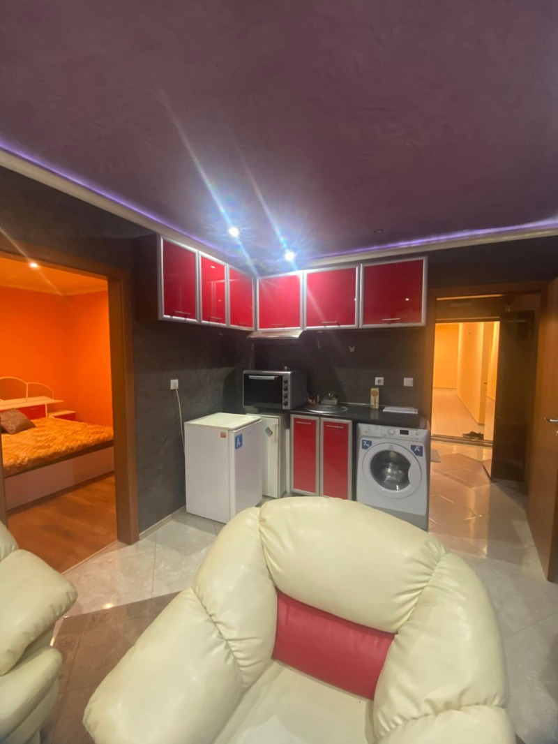 Продава 2-СТАЕН, гр. София, Княжево, снимка 2 - Апартаменти - 52717550