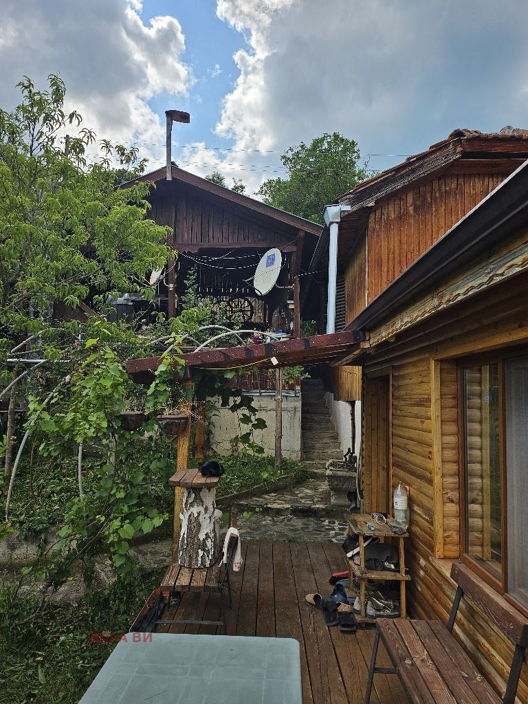 Продава  Къща област Перник , с. Станьовци , 80 кв.м | 26606549