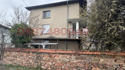 Продава КЪЩА, с. Априлово, област София област