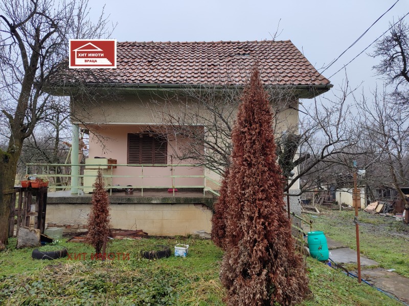 Продава ВИЛА, гр. Враца, Студентски град, снимка 2 - Вили - 53542753