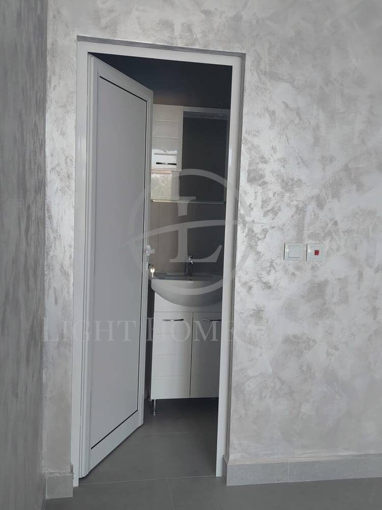 Til salgs  Butikk Plovdiv , Gagarin , 33 kvm | 55402111 - bilde [2]
