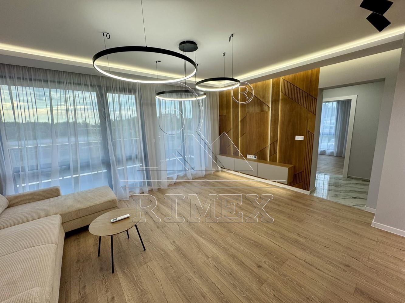 Продава 2-СТАЕН, гр. Пловдив, Остромила, снимка 2 - Апартаменти - 54878453