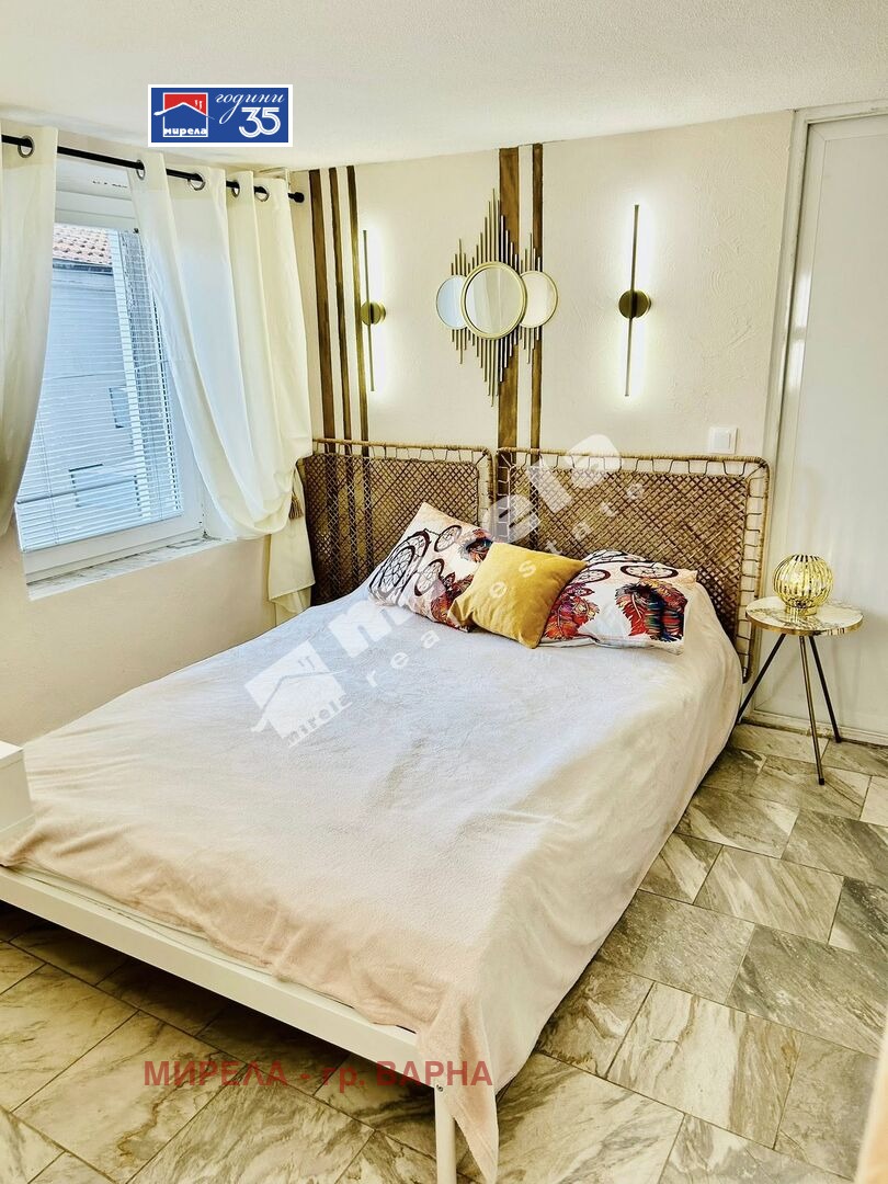 Продава МЕЗОНЕТ, гр. Варна, Център, снимка 3 - Апартаменти - 54628851