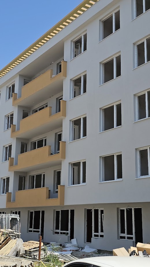 Продава  2-стаен град Пловдив , Остромила , 65 кв.м | 62805113 - изображение [10]