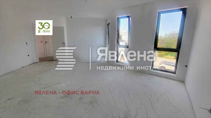 Til salgs  2 soverom Varna , m-t Dolna Traka , 135 kvm | 63599010 - bilde [4]